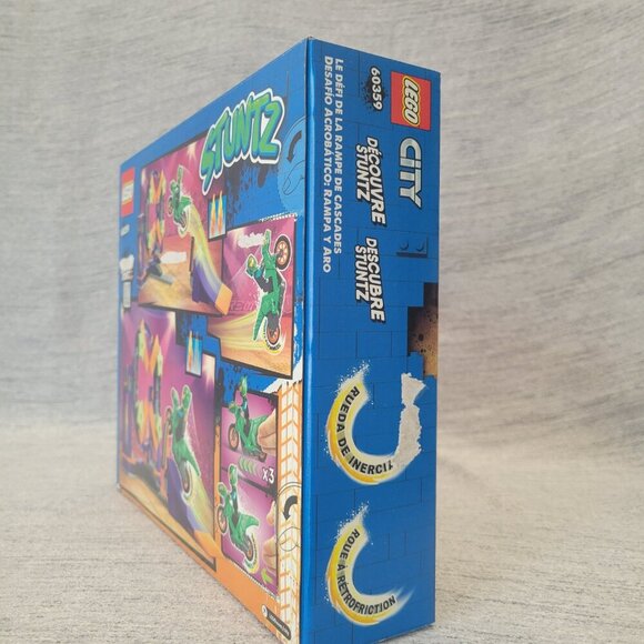 LEGO - City Dunk Stunt Ramp Challenge 60359 - Picture 4 of 6